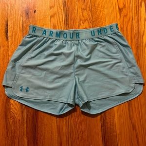Running shorts